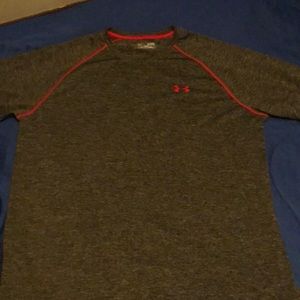 Under Armour T shirt